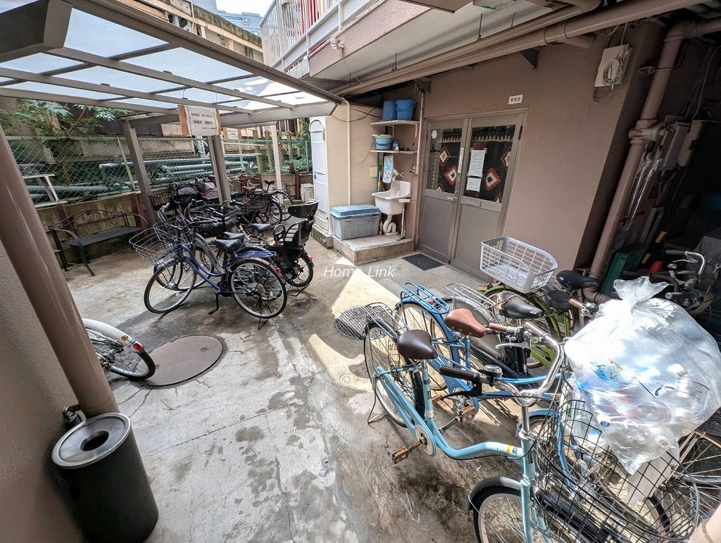 大山台マンション　駐輪場